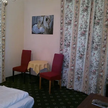 Galleria Hotel 3*