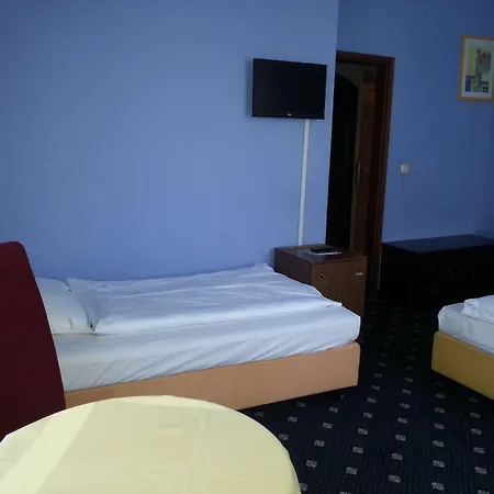 Hotel Galleria 3*